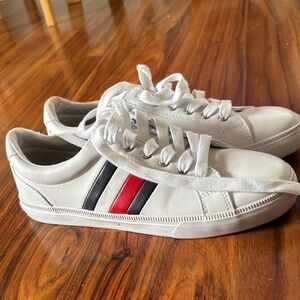 Tommy Hilfiger White Sneakers with Red and Black Accents
